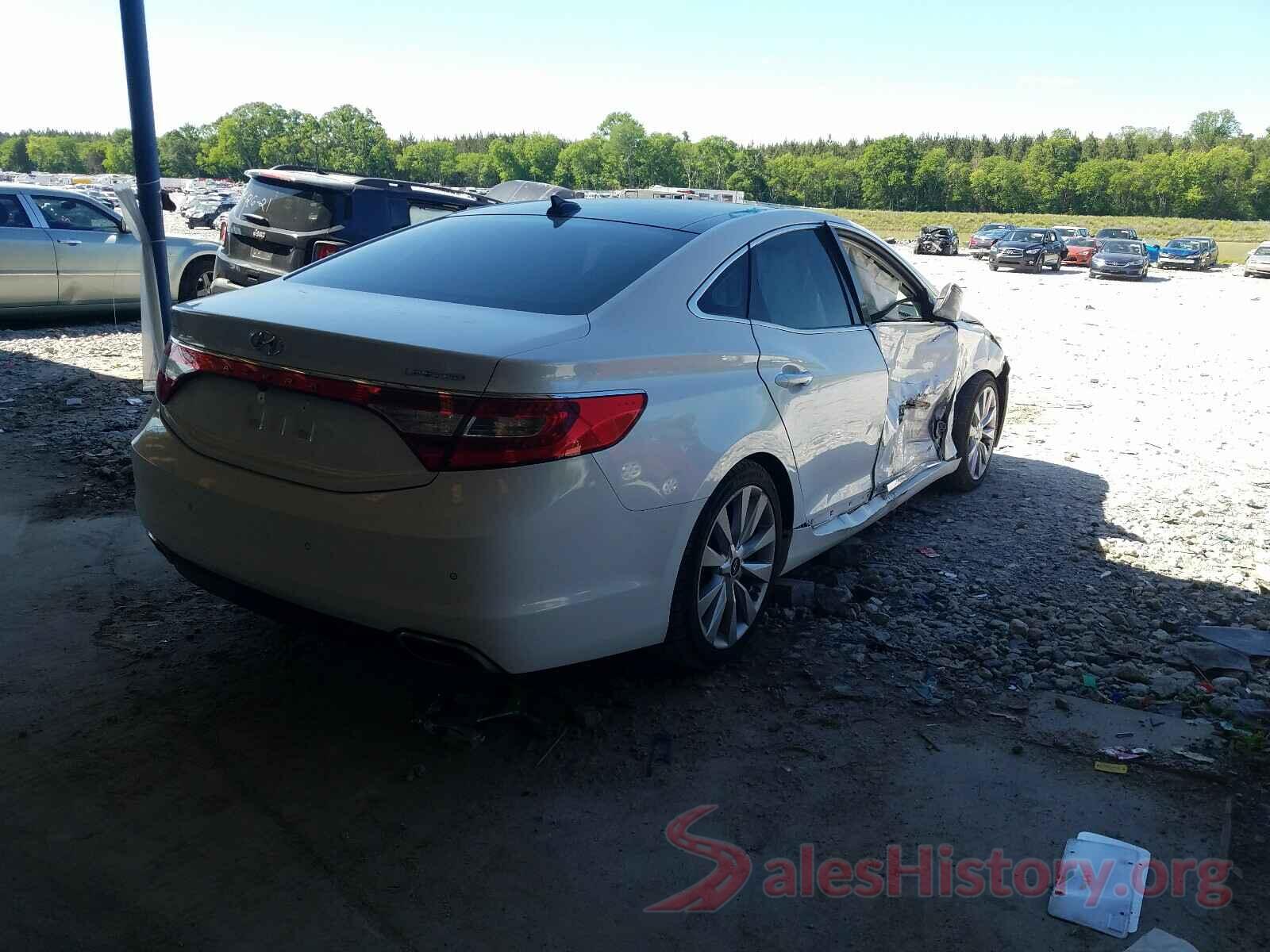 KMHFH4JG8HA581948 2017 HYUNDAI AZERA