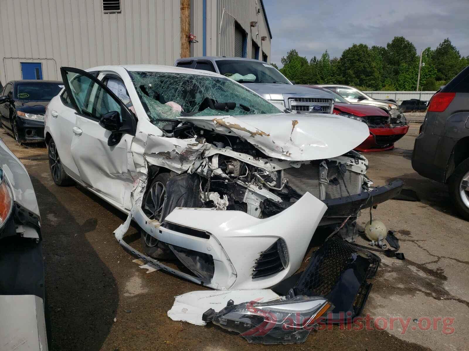 5YFBURHE7JP771628 2018 TOYOTA COROLLA