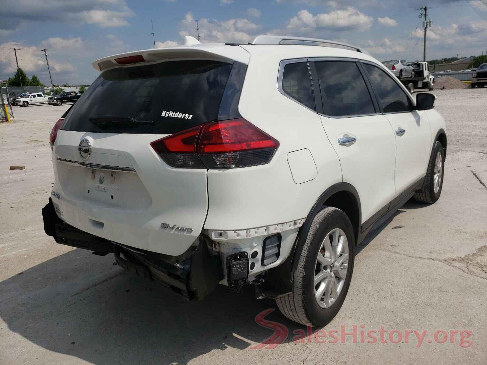 5N1AT2MV9HC885964 2017 NISSAN ROGUE