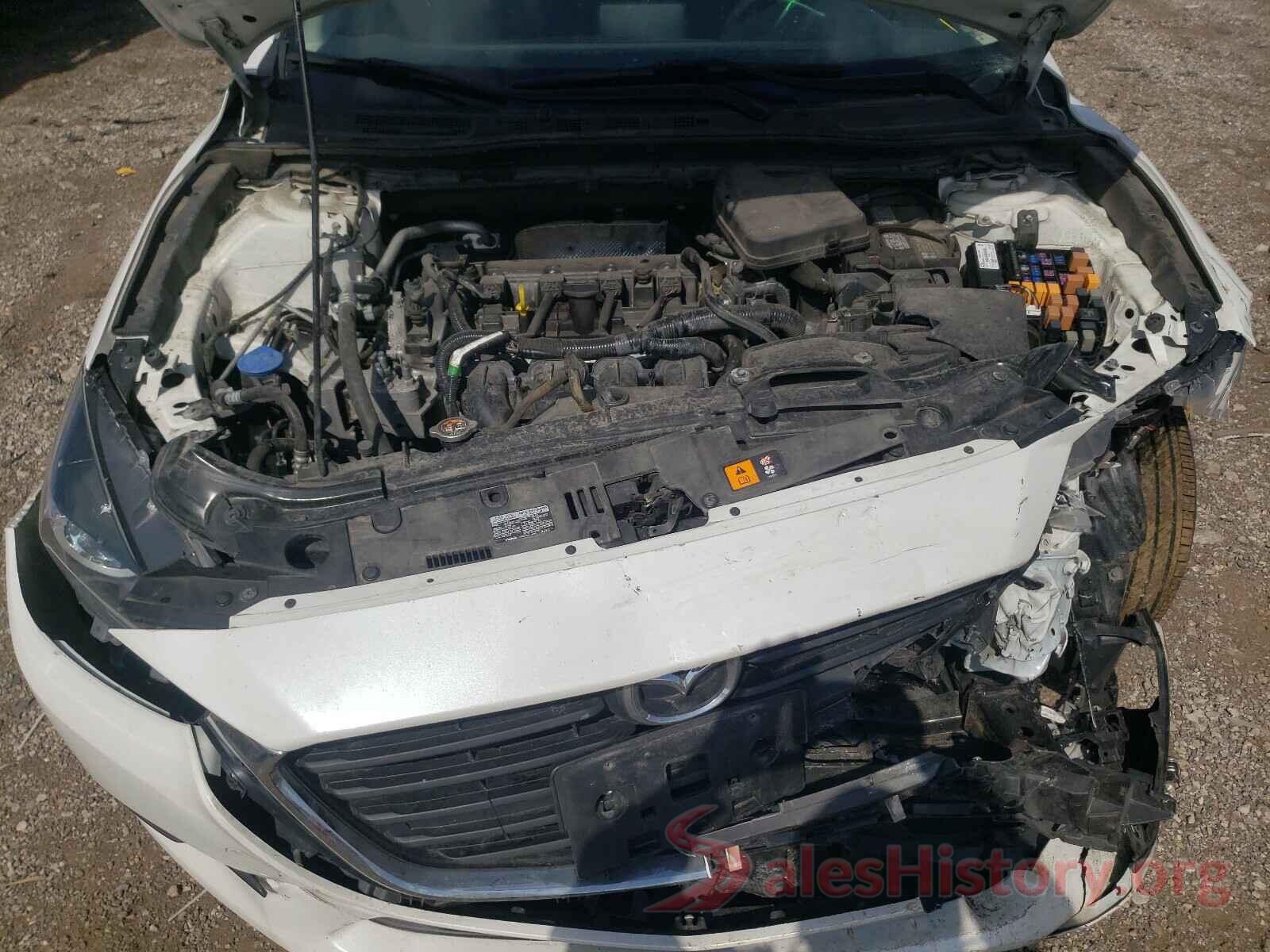 3MZBN1U73JM250108 2018 MAZDA 3