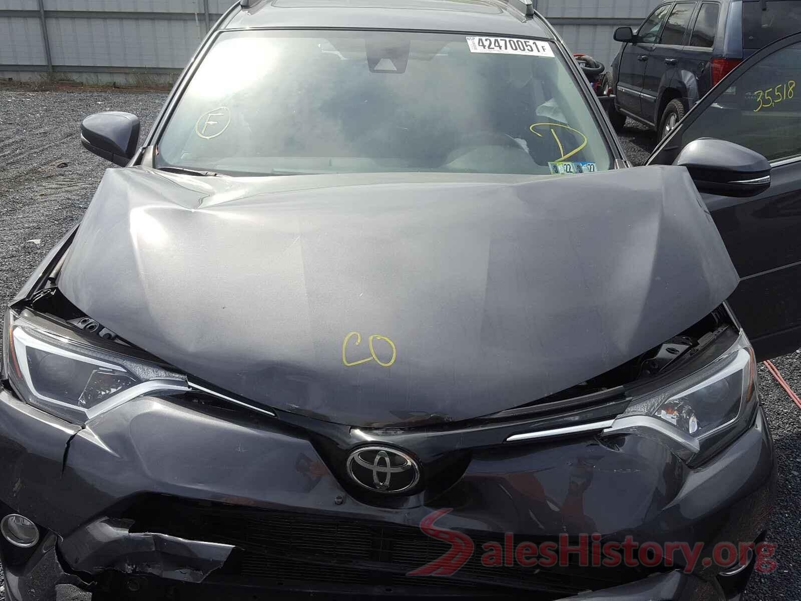 JTMRFREV5HJ134314 2017 TOYOTA RAV4