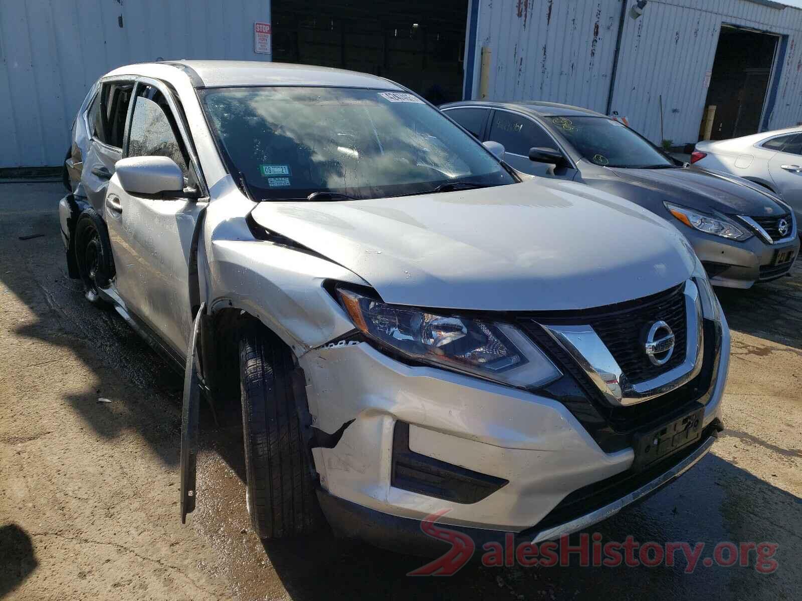 KNMAT2MV6HP549962 2017 NISSAN ROGUE