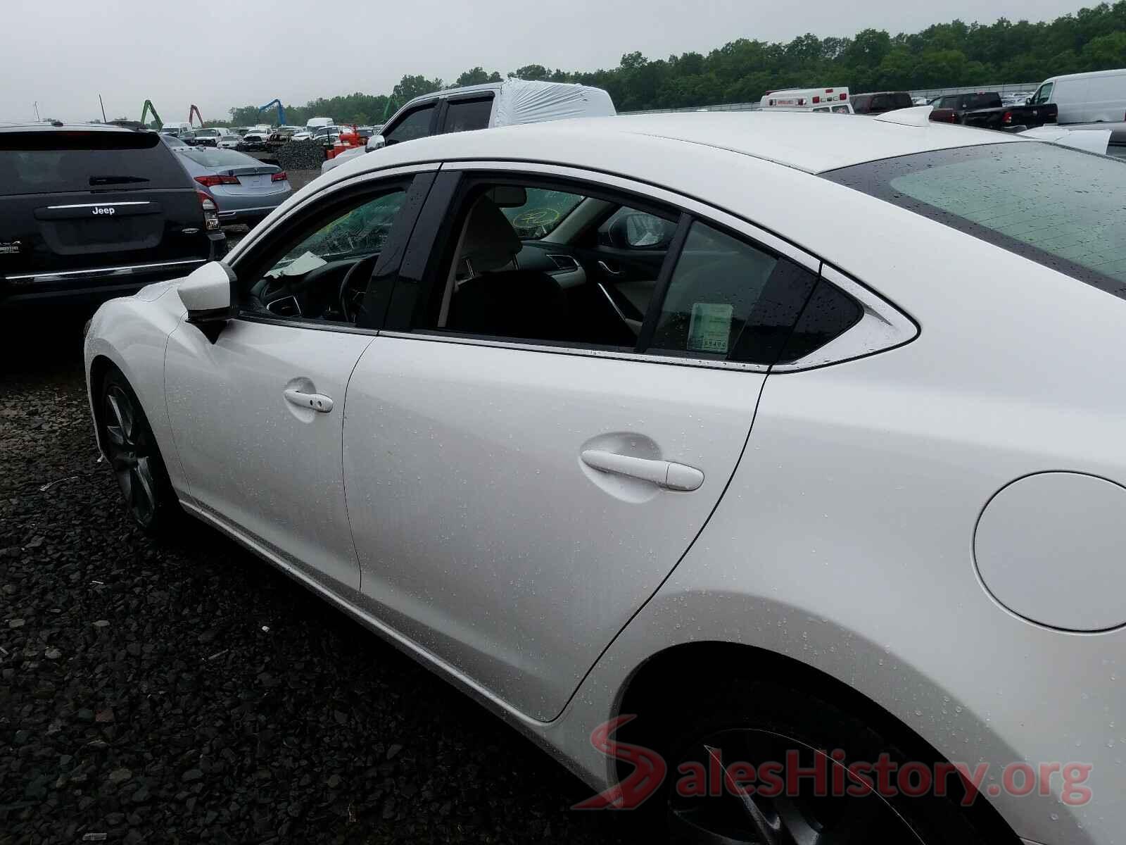 JM1GL1W58H1104465 2017 MAZDA 6