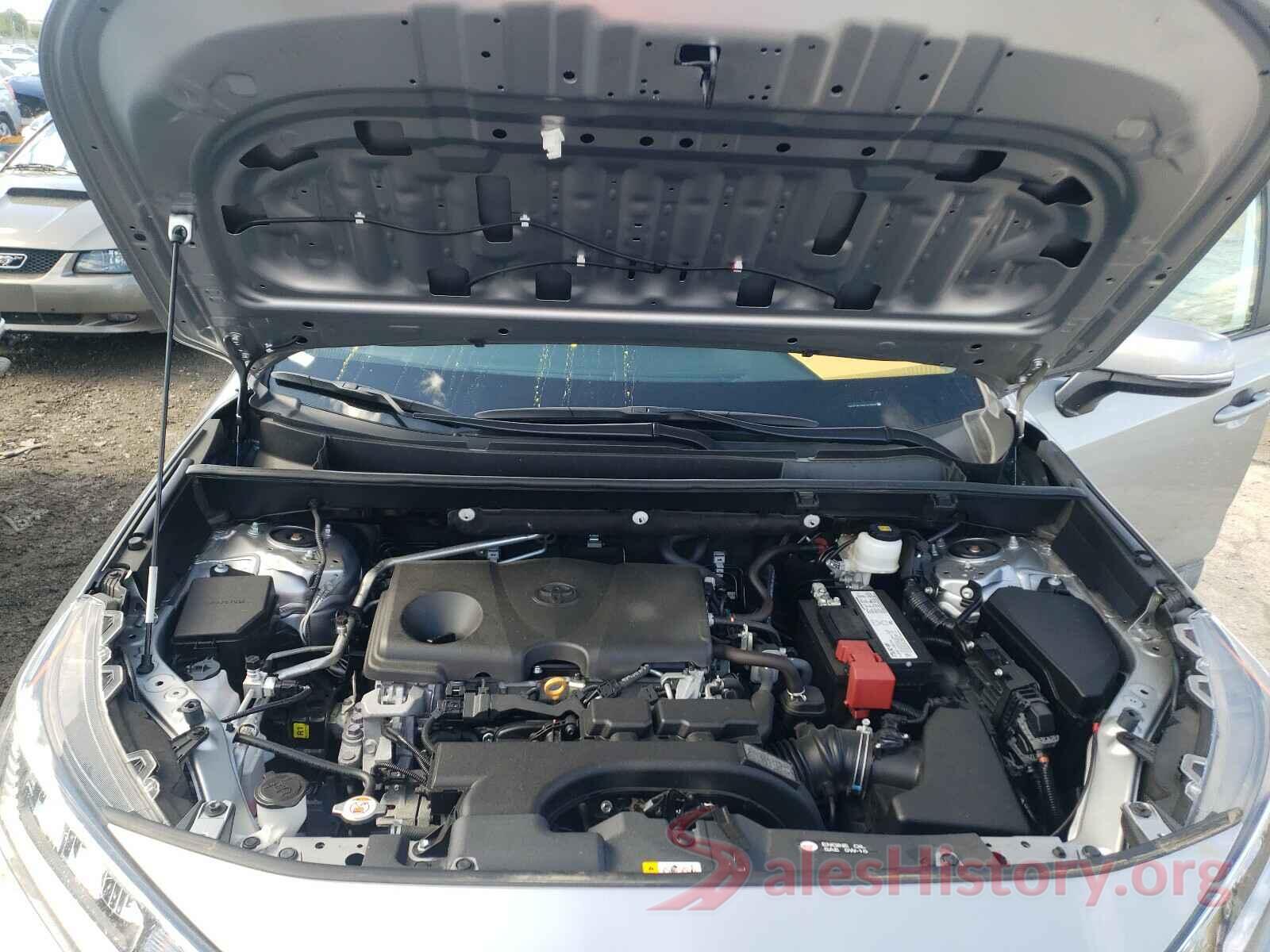 2T3P1RFVXKC018928 2019 TOYOTA RAV4