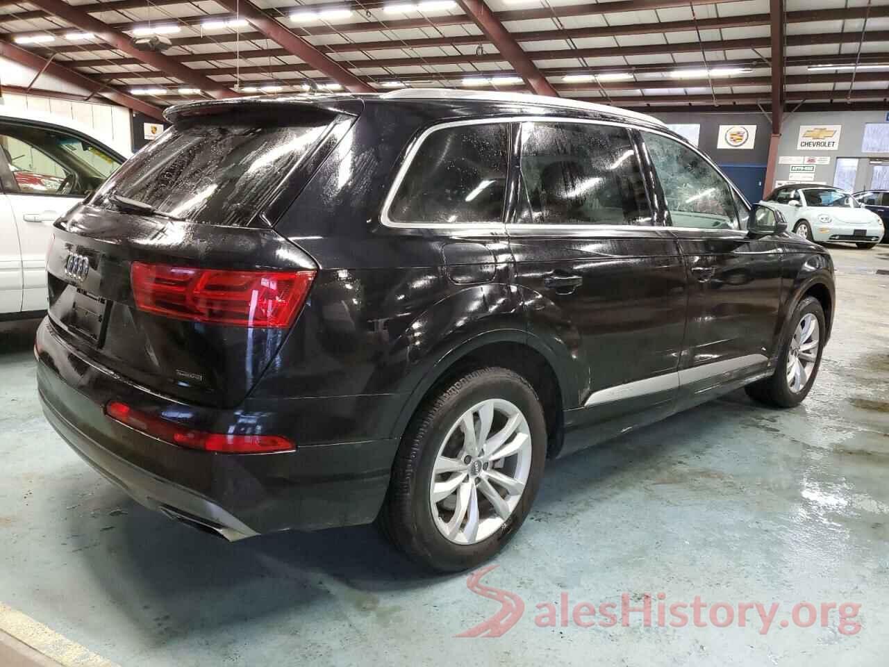 WA1LHAF7XJD002326 2018 AUDI Q7