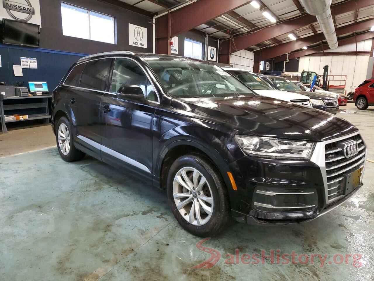 WA1LHAF7XJD002326 2018 AUDI Q7