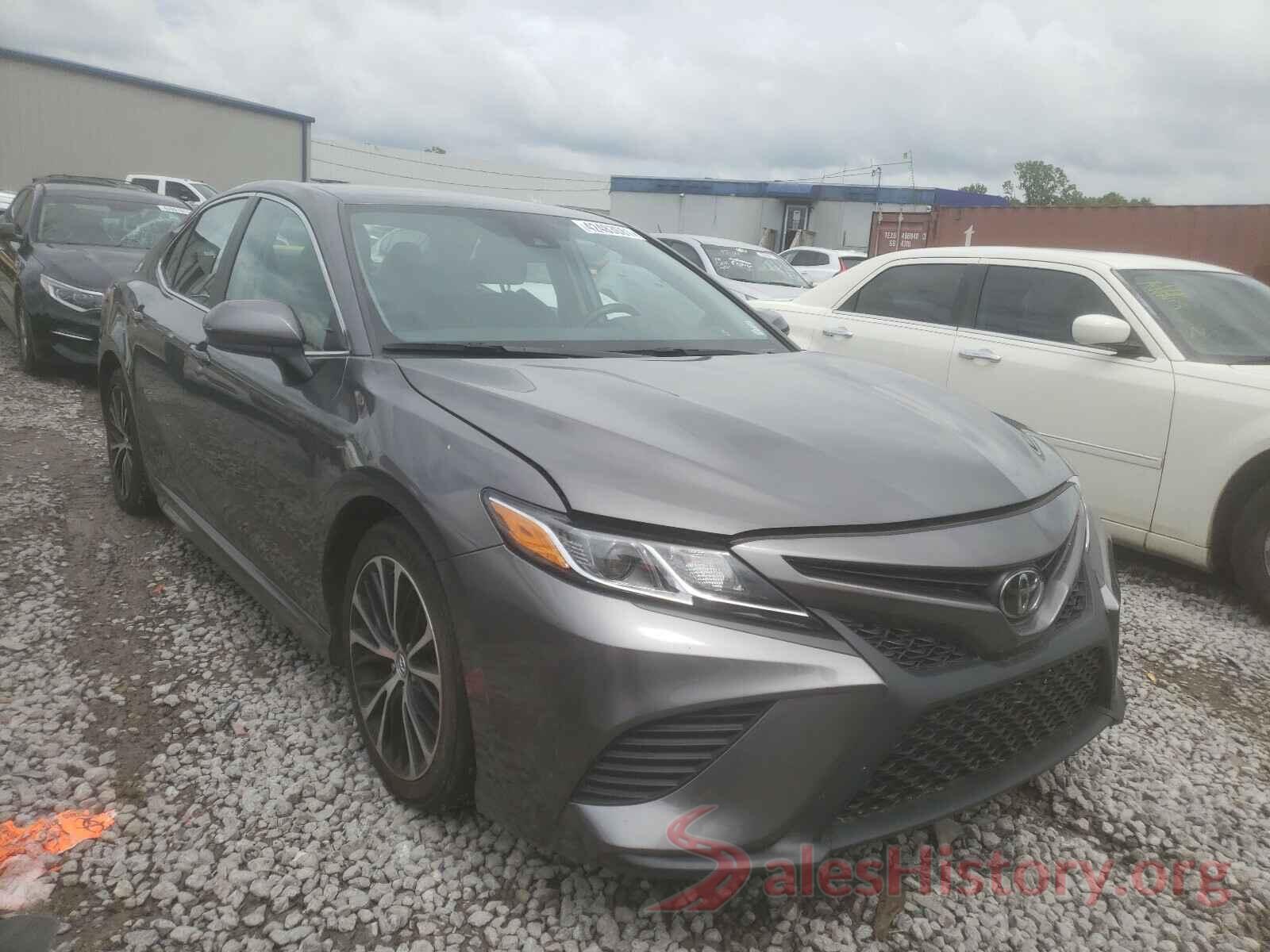 4T1B11HKXKU685715 2019 TOYOTA CAMRY