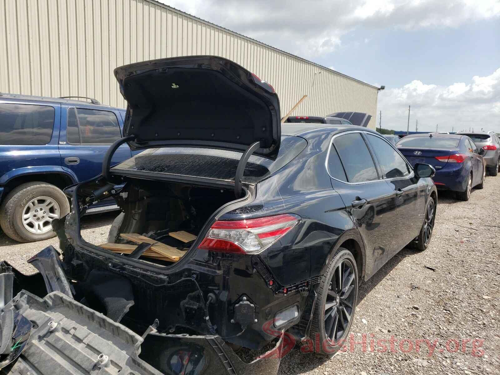 4T1B61HK5KU817135 2019 TOYOTA CAMRY