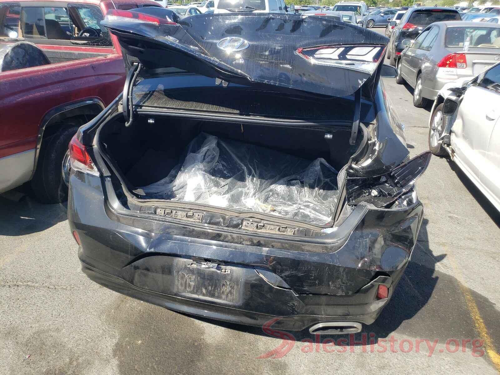 5NPE34AF1JH684102 2018 HYUNDAI SONATA