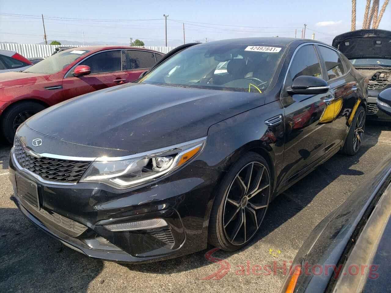 5XXGT4L32KG369253 2019 KIA OPTIMA