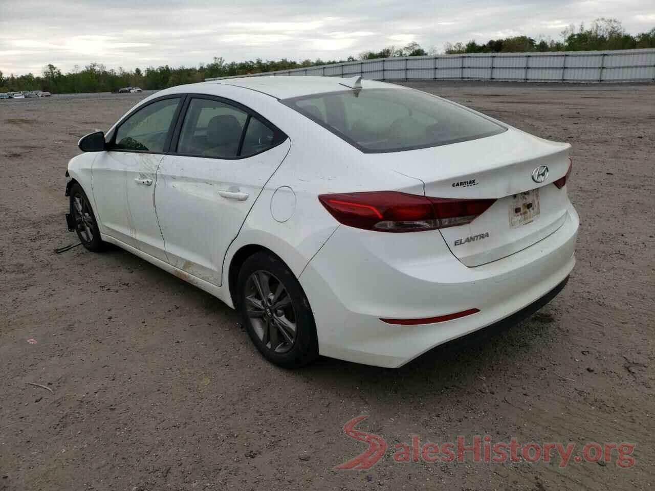 5NPD84LFXHH060660 2017 HYUNDAI ELANTRA