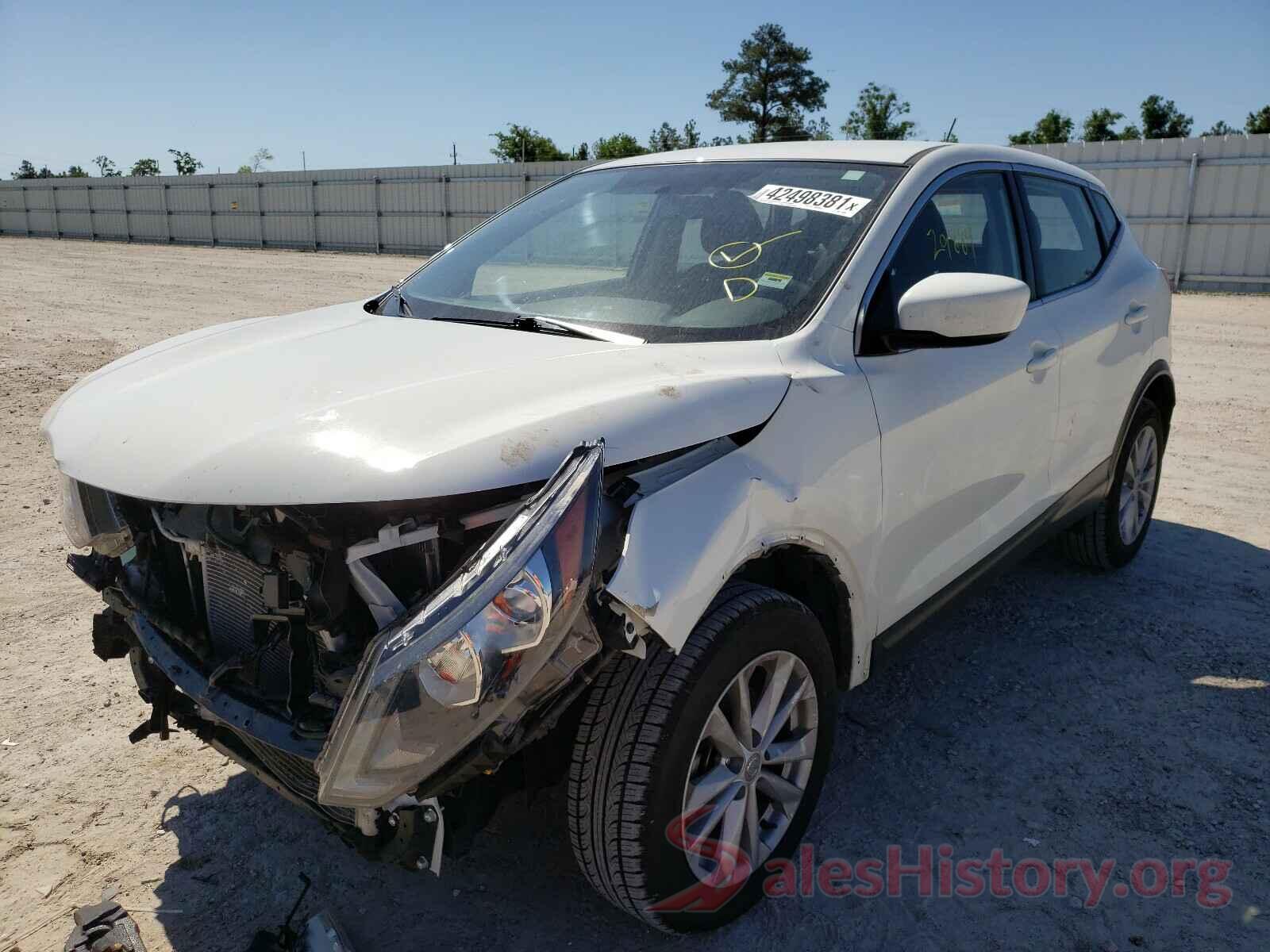 JN1BJ1CP2JW196559 2018 NISSAN ROGUE