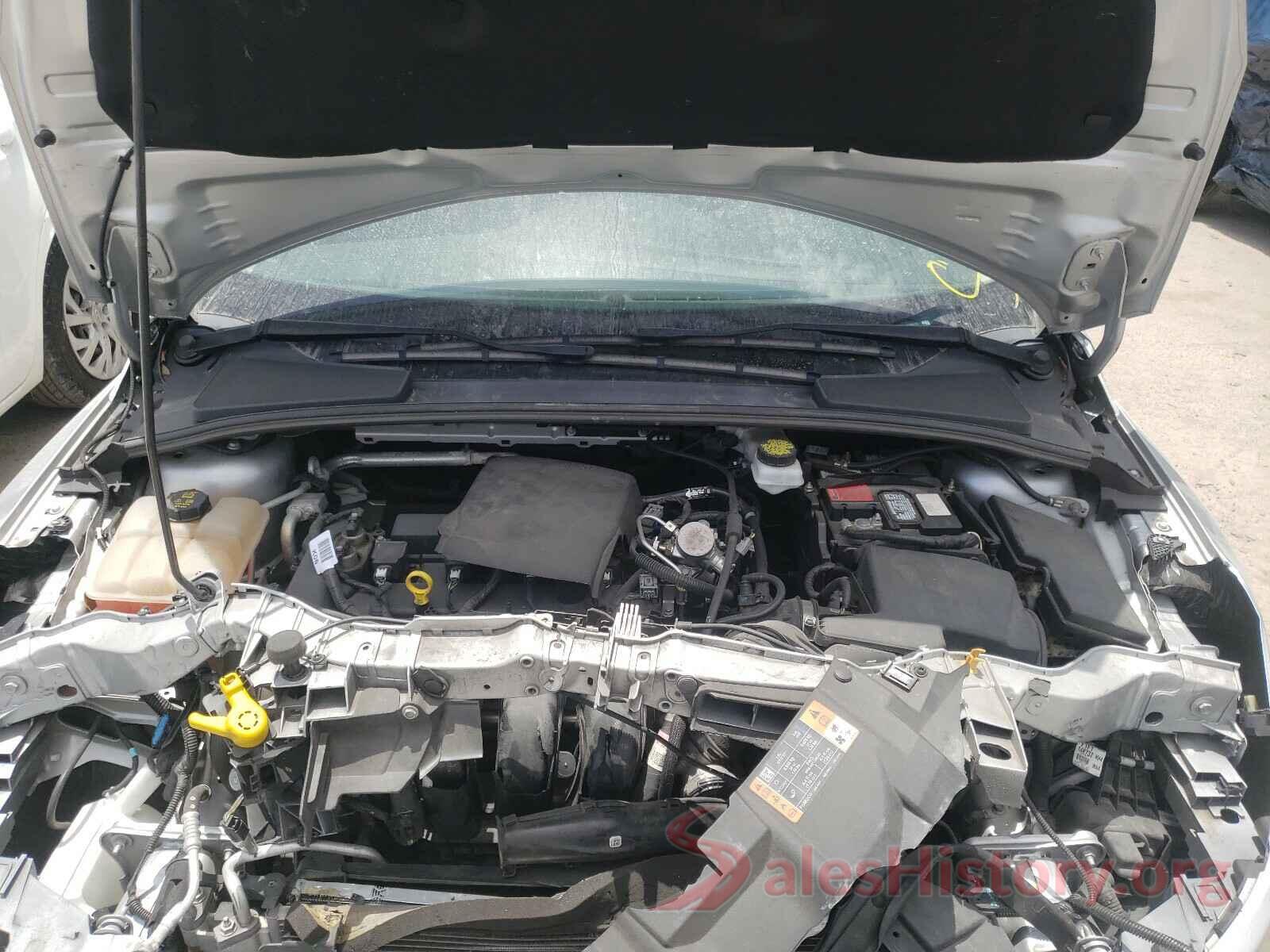 1FADP3K20JL209113 2018 FORD FOCUS