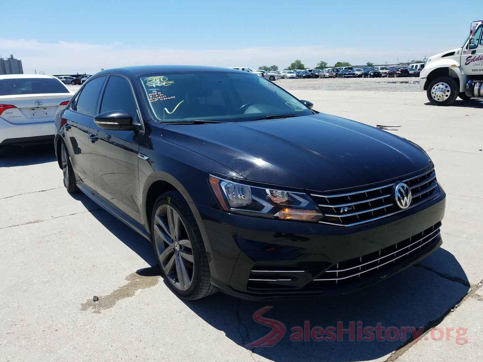 1VWAA7A37JC020083 2018 VOLKSWAGEN PASSAT