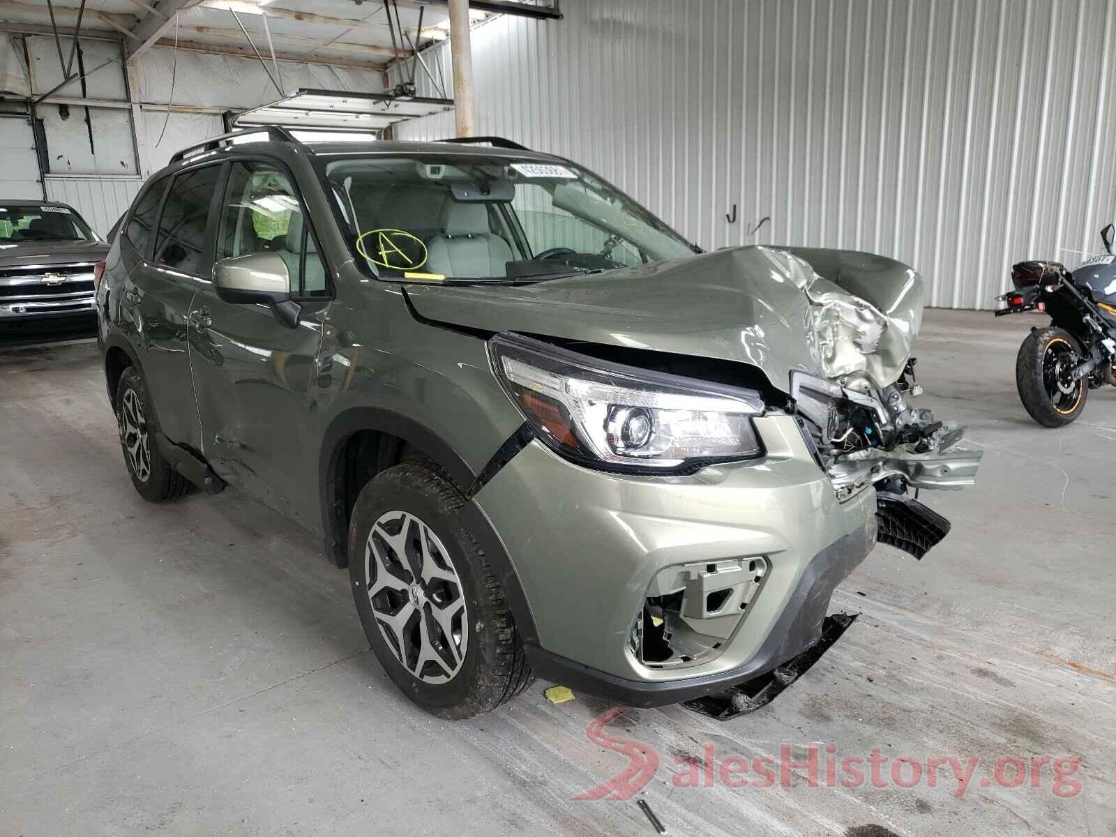 JF2SKAEC1KH537624 2019 SUBARU FORESTER