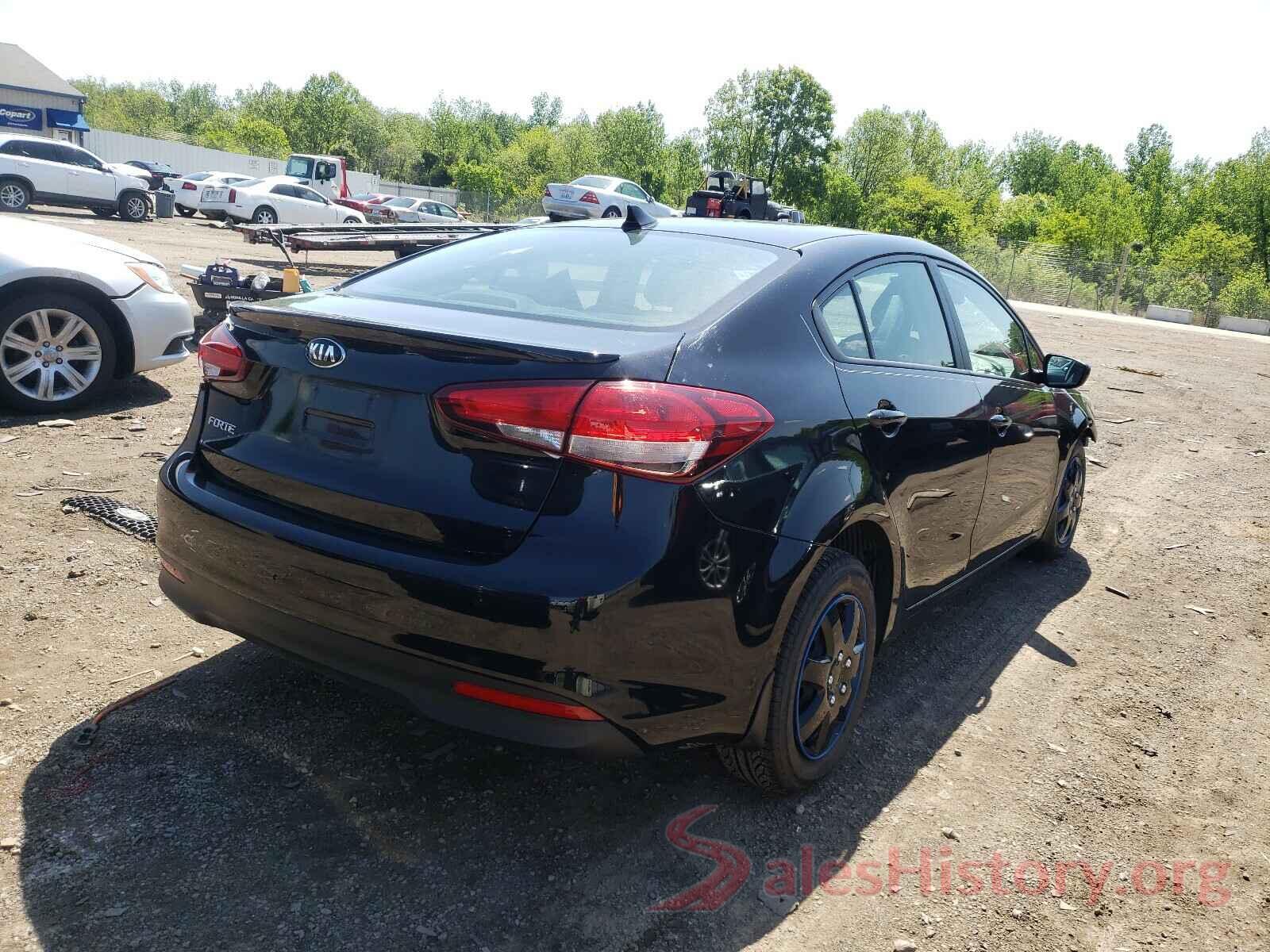 3KPFK4A70HE121704 2017 KIA FORTE