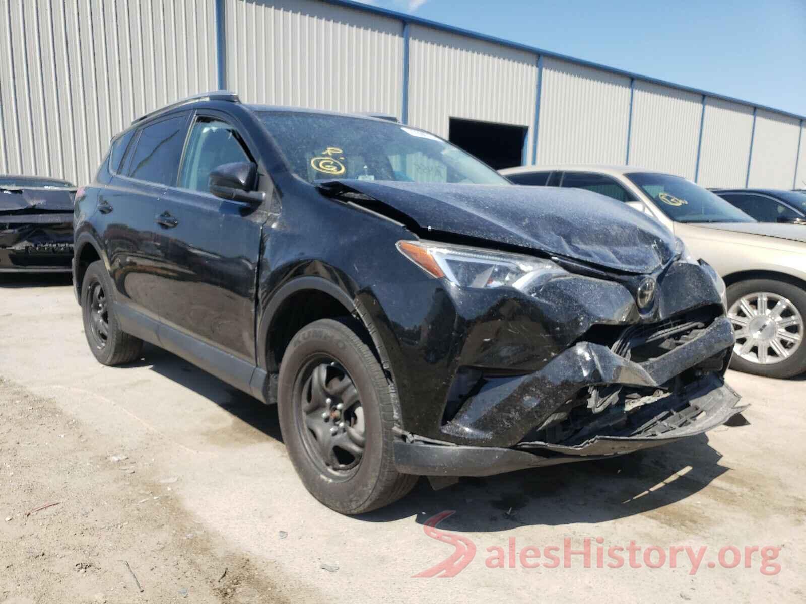 2T3ZFREV8JW459983 2018 TOYOTA RAV4