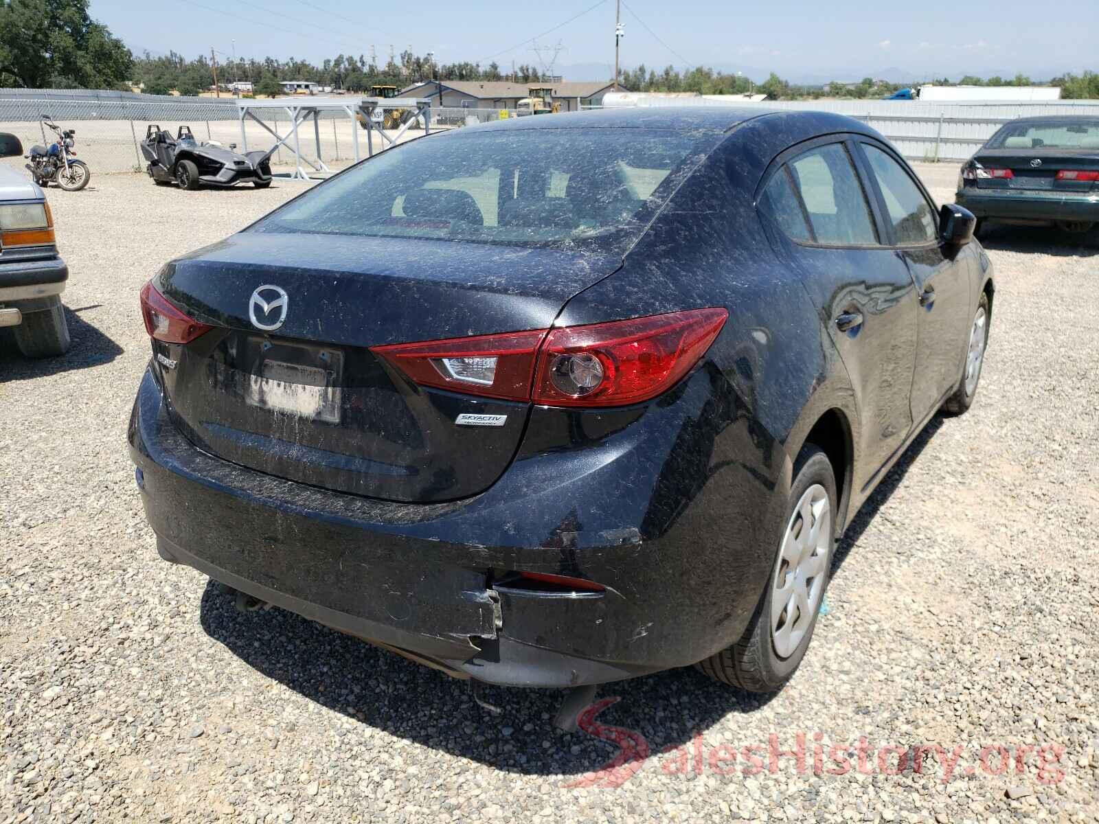 3MZBN1U78JM160713 2018 MAZDA 3