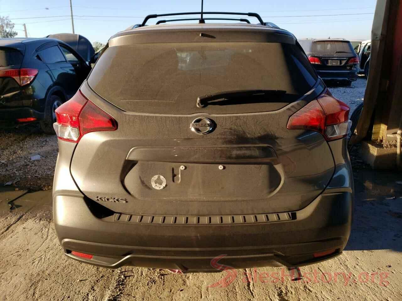 3N1CP5CUXKL540212 2019 NISSAN KICKS