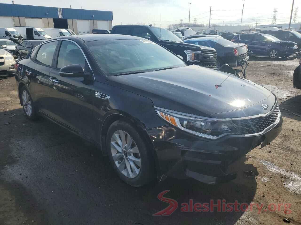 5XXGT4L33JG270066 2018 KIA OPTIMA