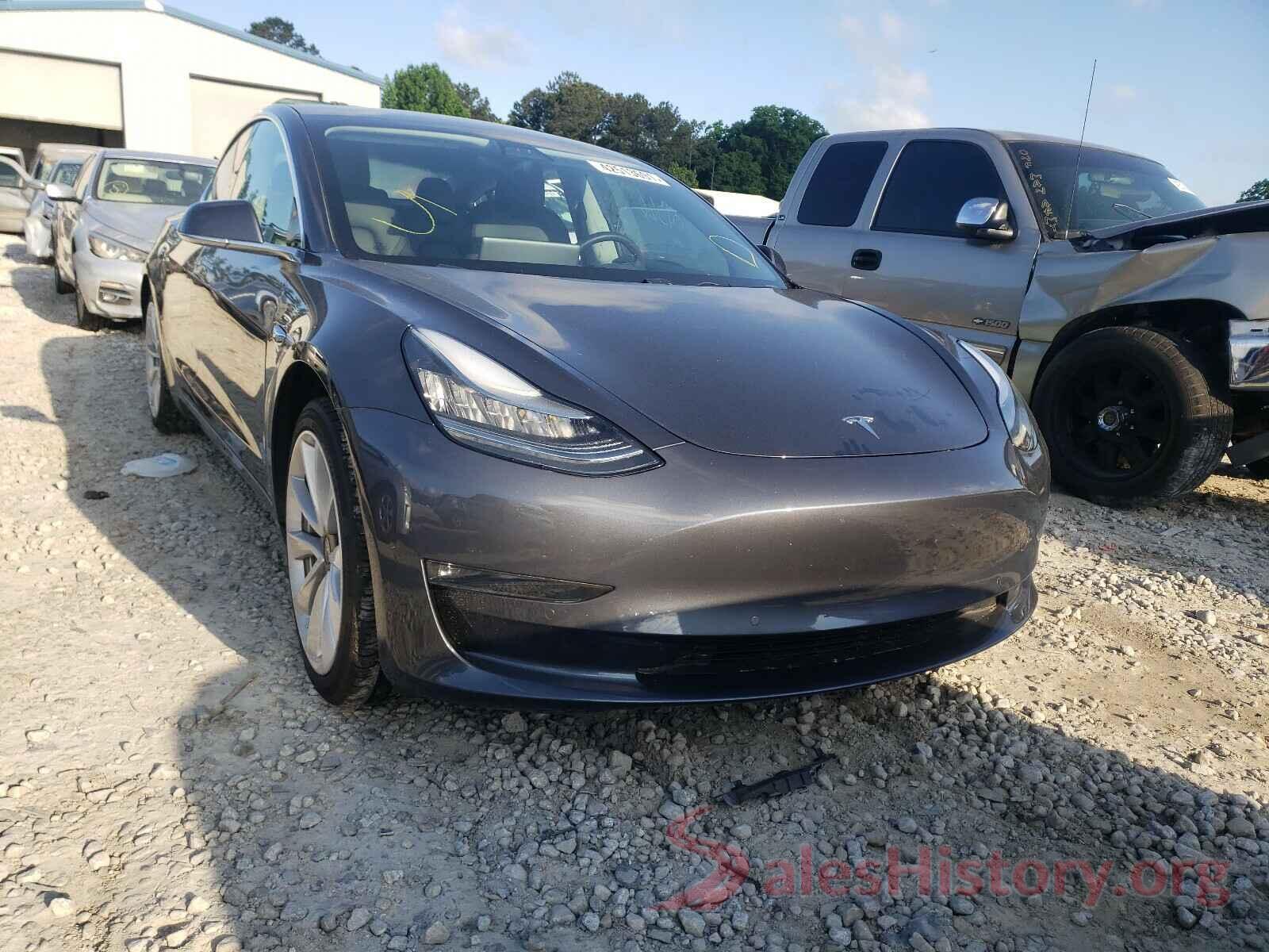 5YJ3E1EB0KF529998 2019 TESLA MODEL 3