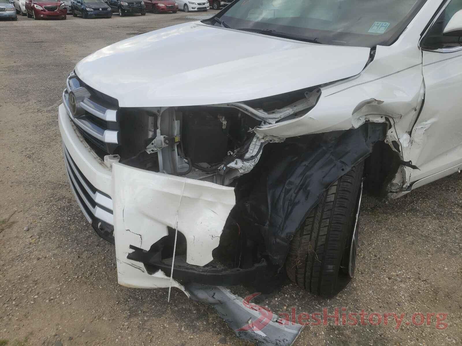 5TDZARFH7JS034635 2018 TOYOTA HIGHLANDER