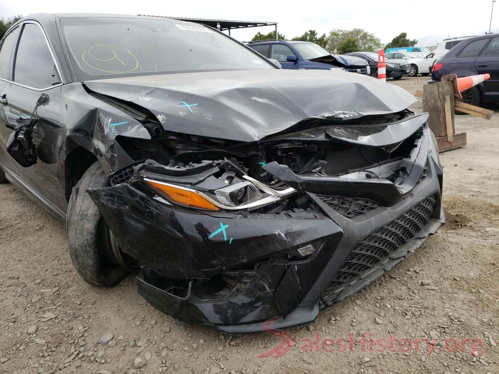 JTNB11HK1J3049169 2018 TOYOTA CAMRY