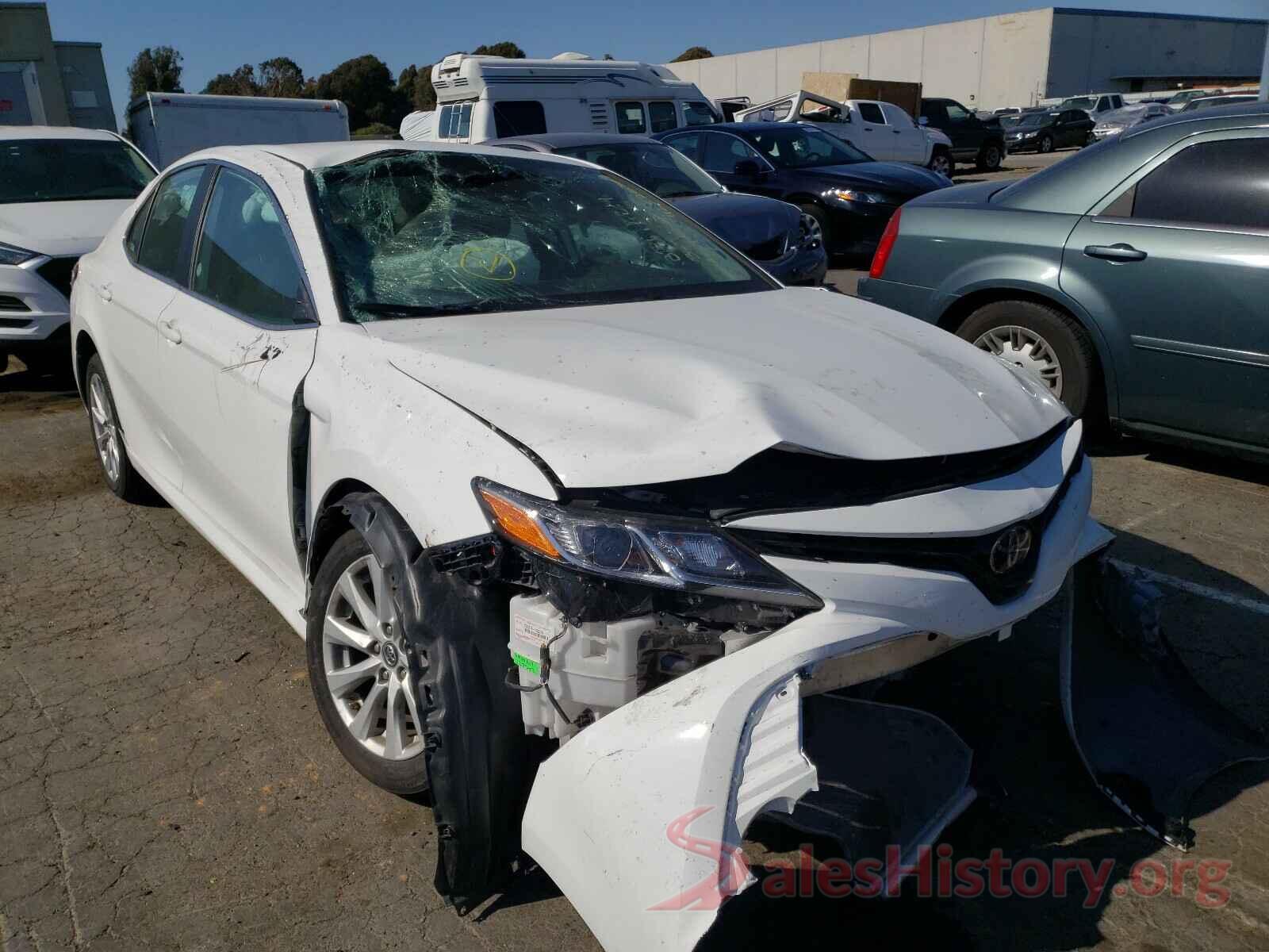 4T1B11HK2KU243690 2019 TOYOTA CAMRY