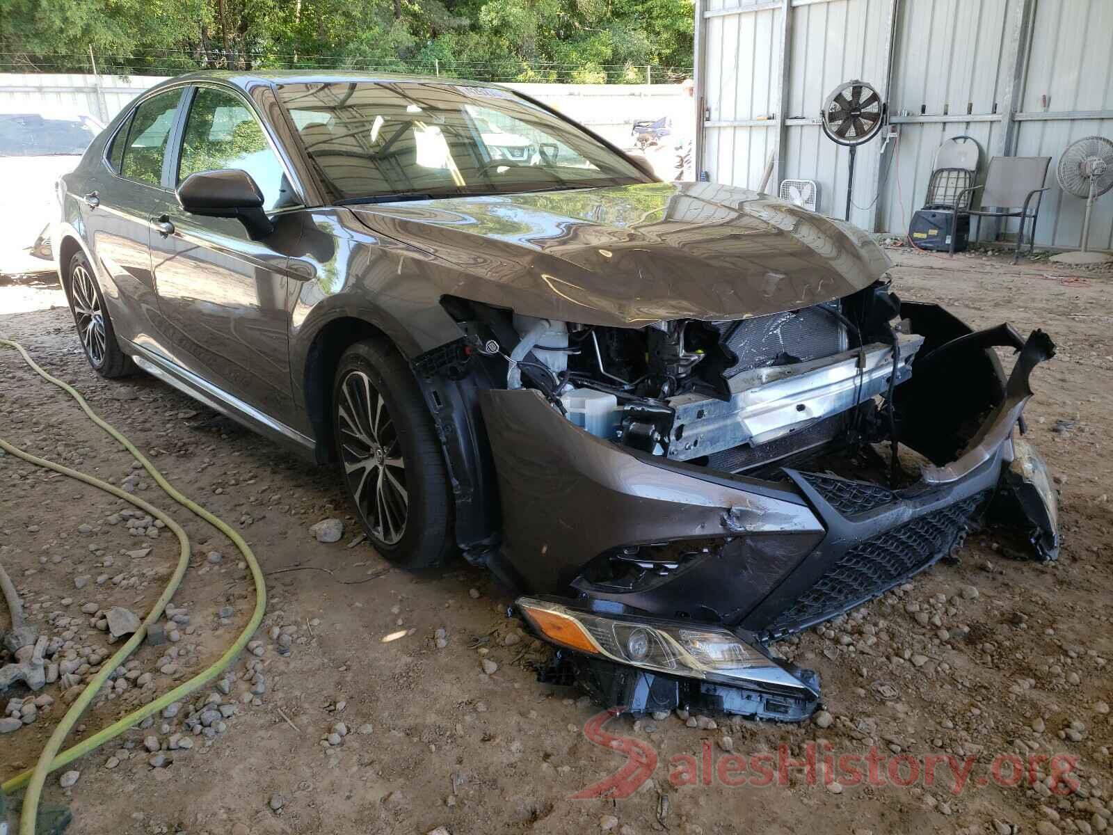 4T1B11HK5KU720547 2019 TOYOTA CAMRY