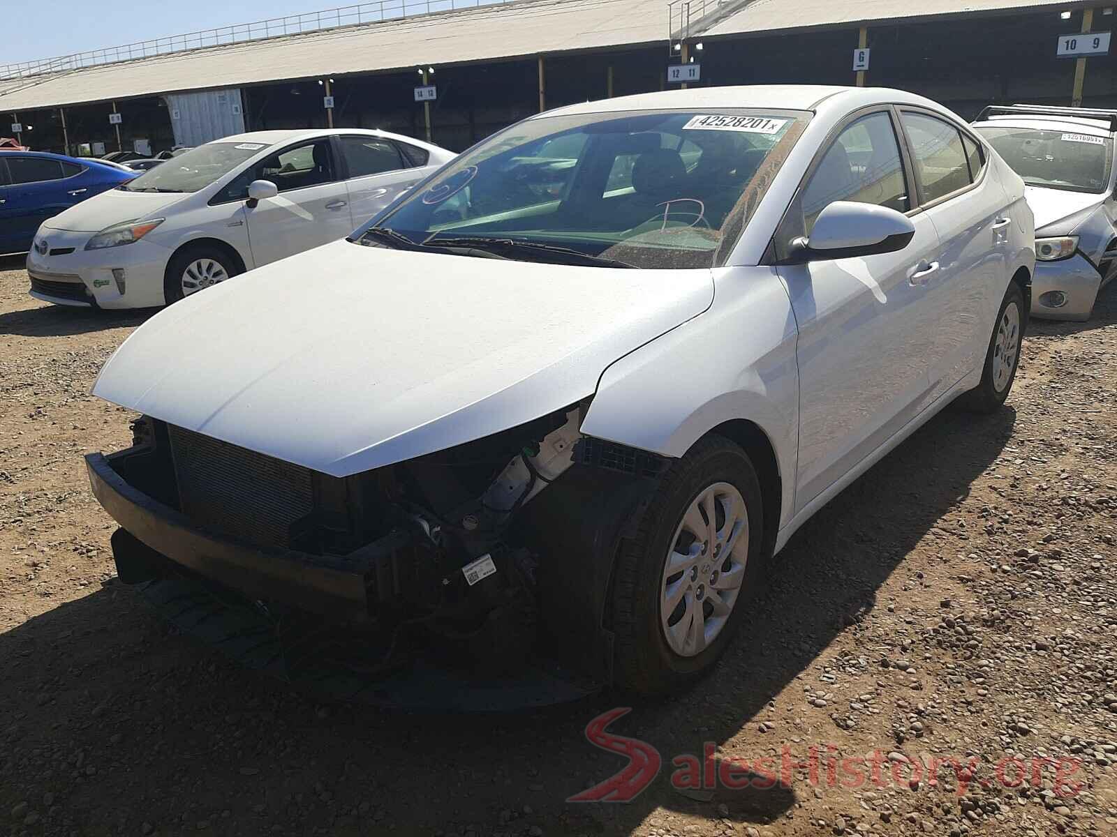 5NPD74LF1KH483718 2019 HYUNDAI ELANTRA