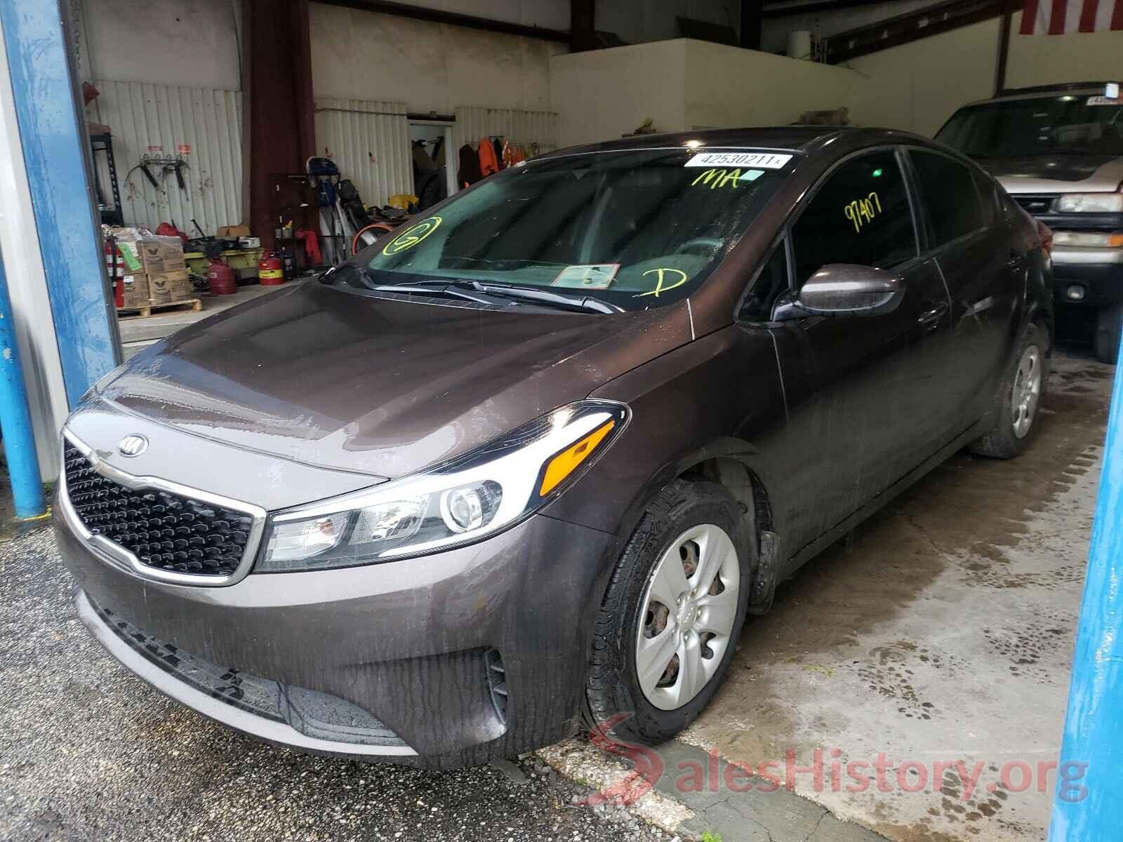 3KPFK4A78HE016442 2017 KIA FORTE