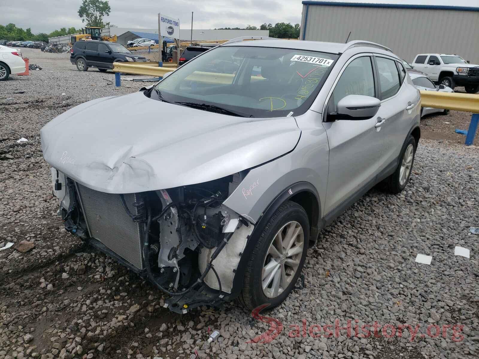 JN1BJ1CR9HW100471 2017 NISSAN ROGUE