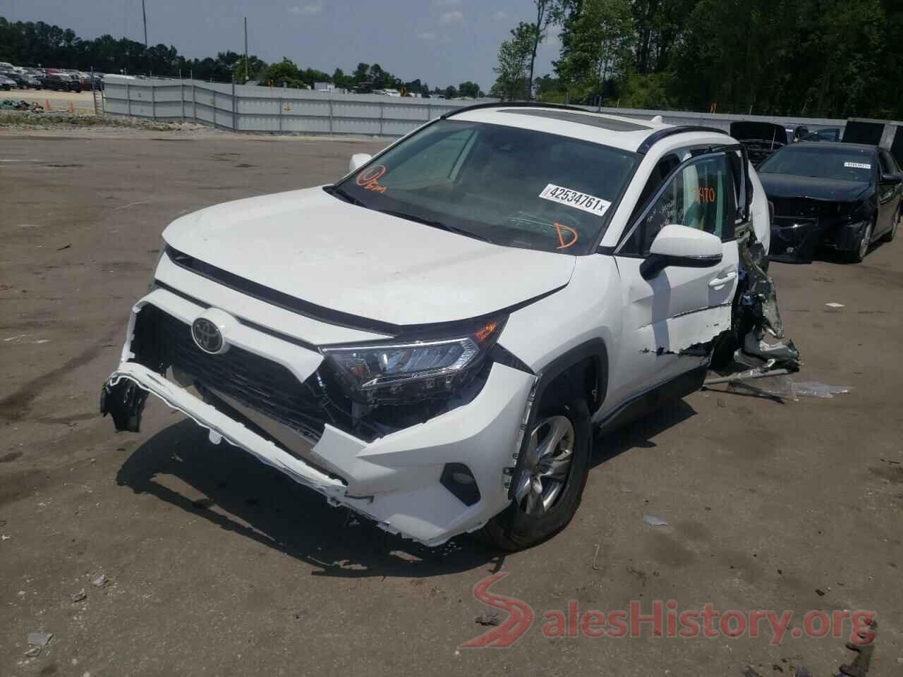 2T3P1RFV0MC174592 2021 TOYOTA RAV4