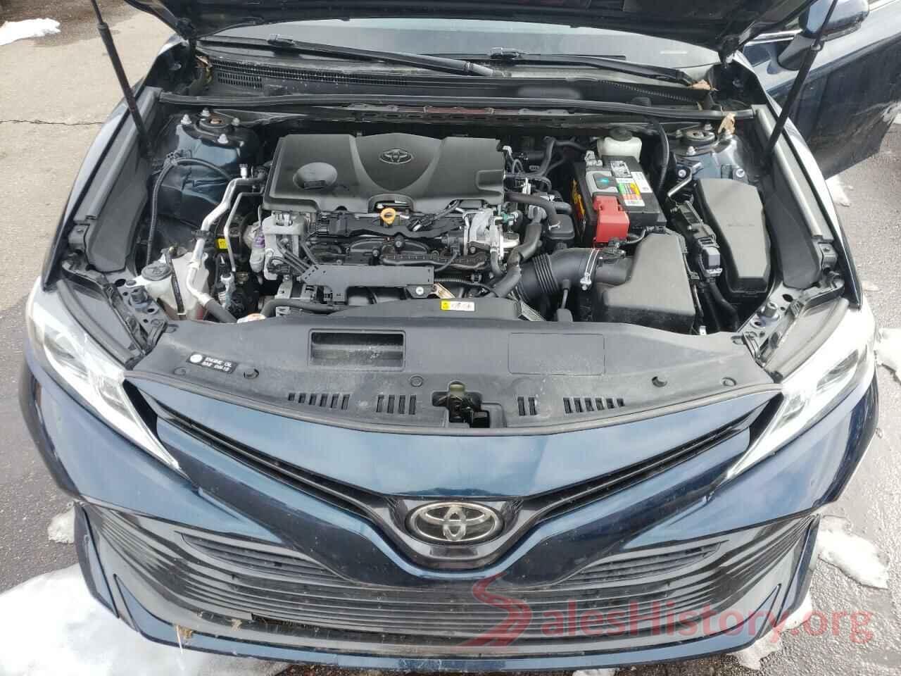 4T1B11HK3JU602608 2018 TOYOTA CAMRY