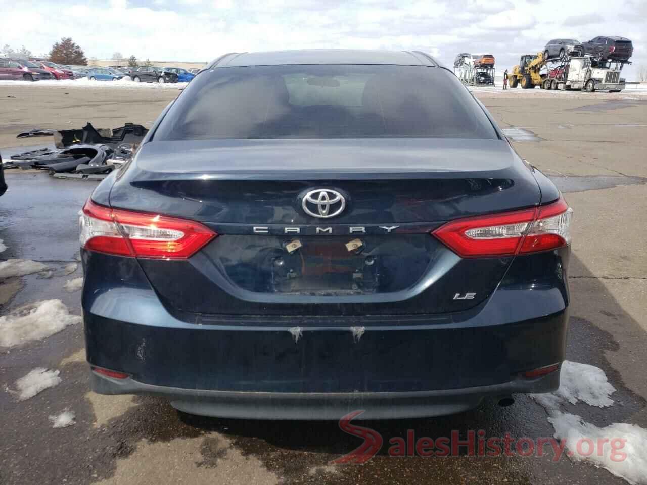 4T1B11HK3JU602608 2018 TOYOTA CAMRY