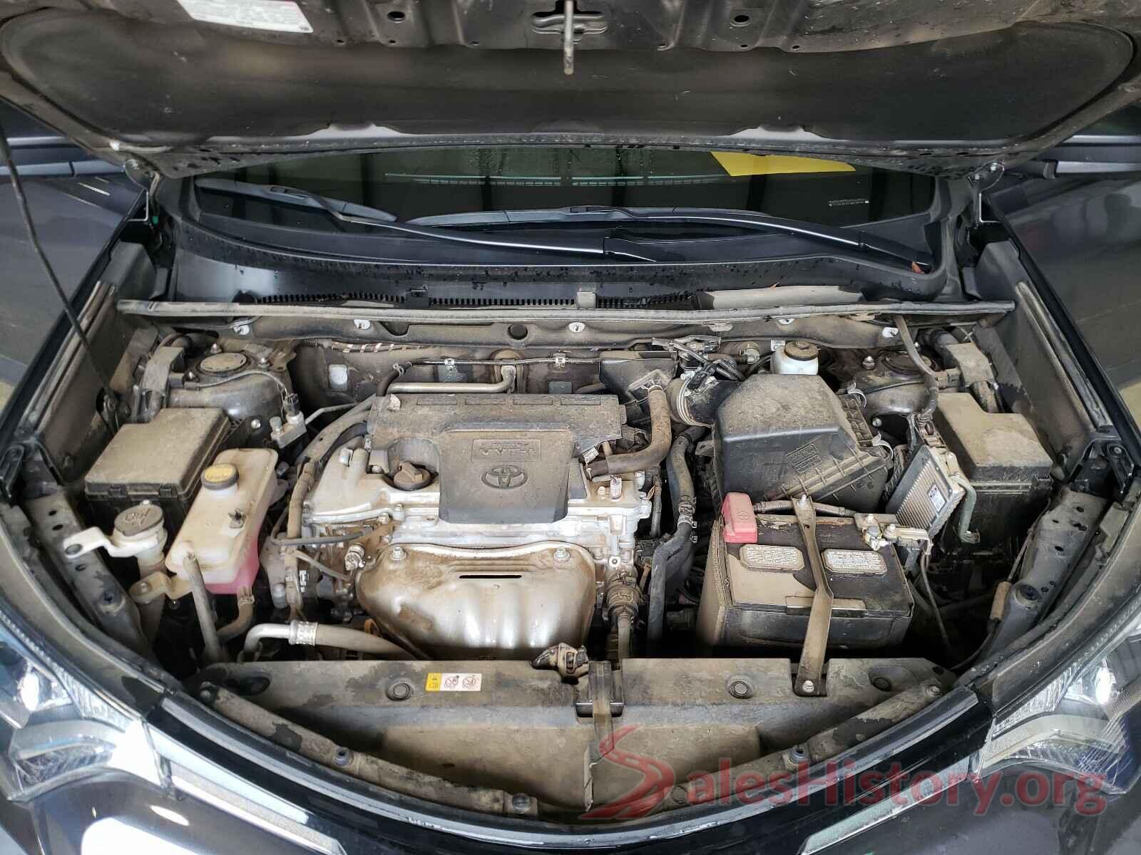 2T3ZFREV3JW518230 2018 TOYOTA RAV4