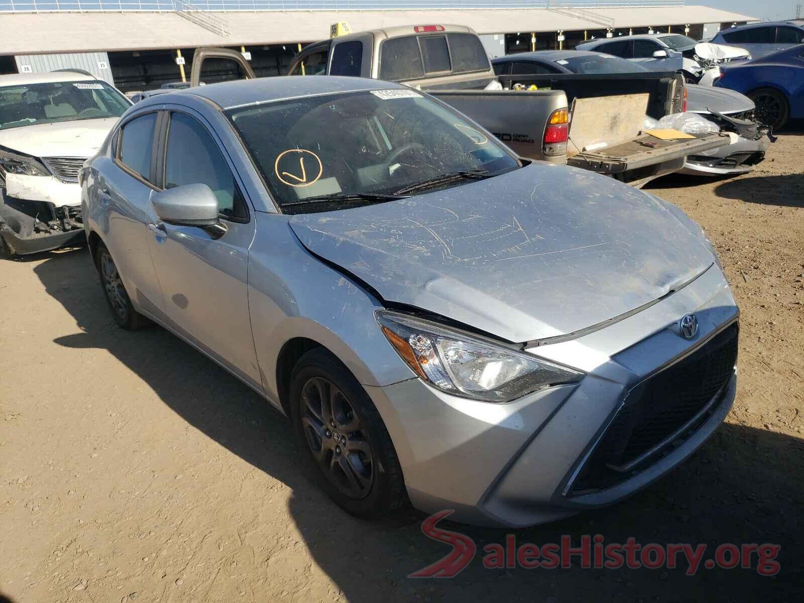 3MYDLBYV4KY517445 2019 TOYOTA YARIS