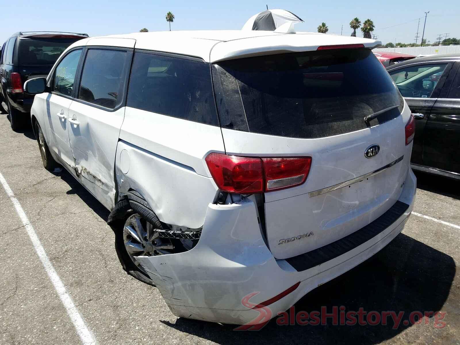 KNDMB5C15H6245723 2017 KIA SEDONA