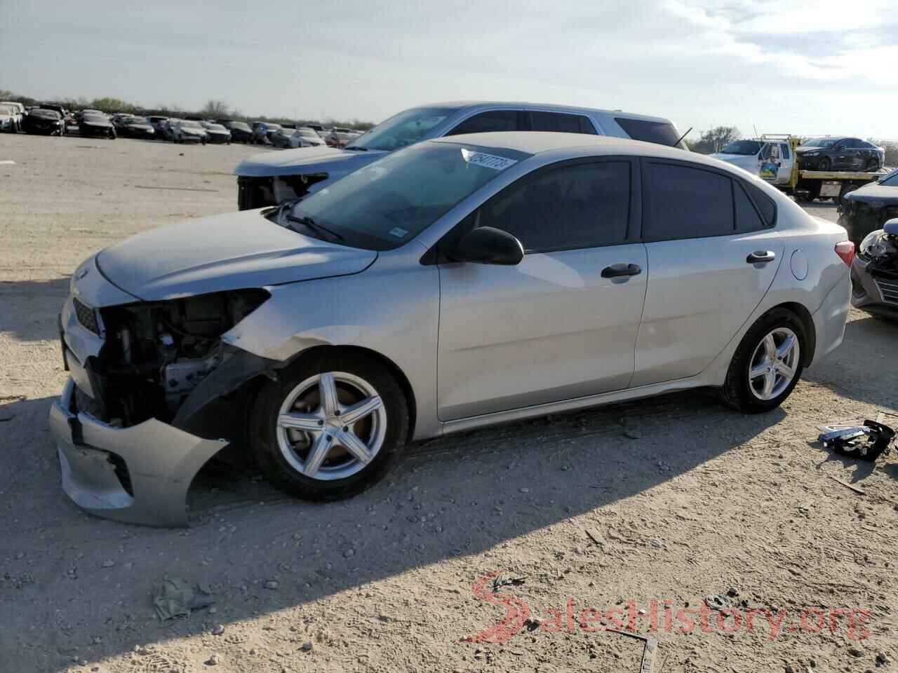 3KPA24AB1JE065700 2018 KIA RIO