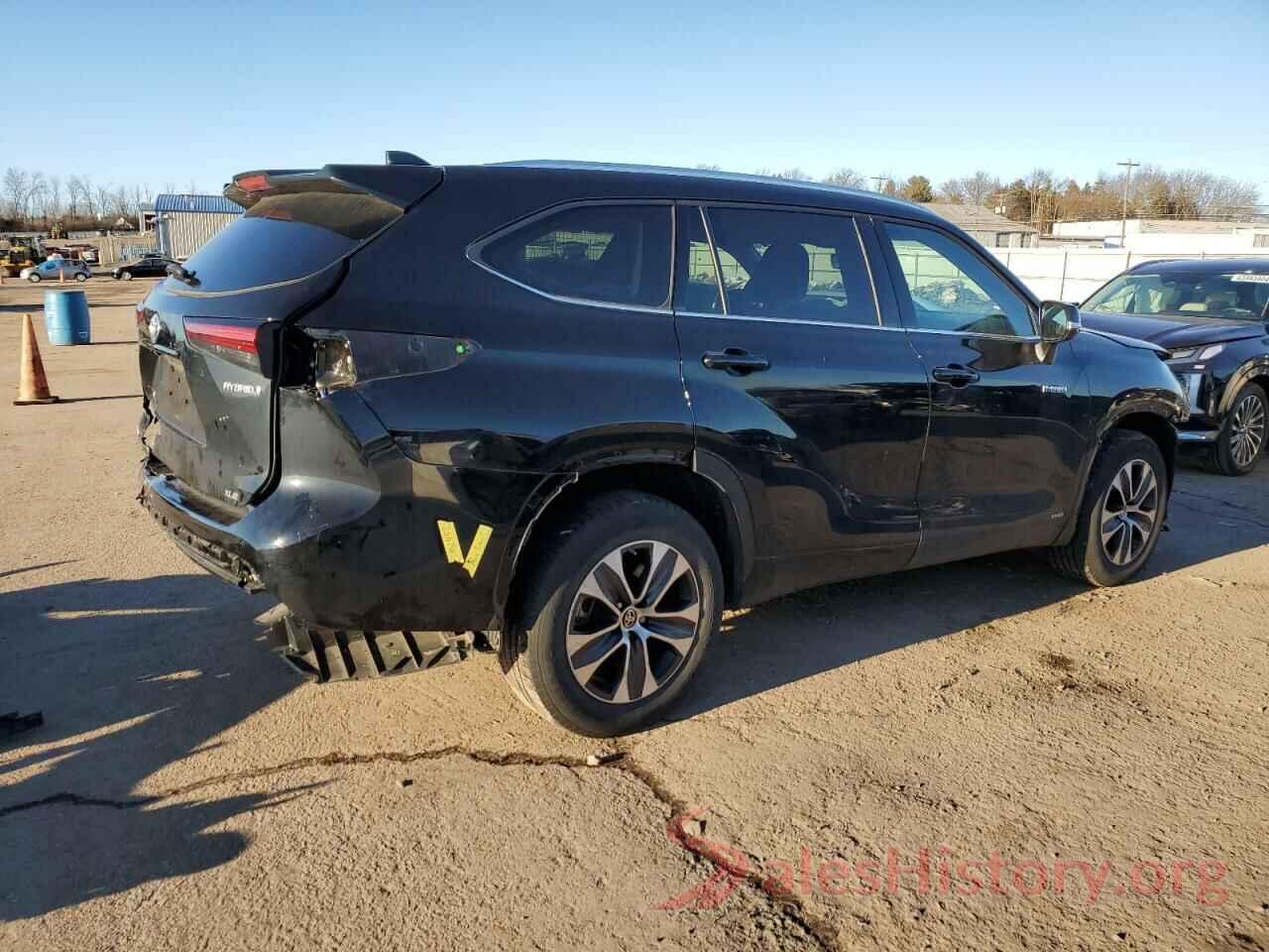 5TDHBRCH4MS534690 2021 TOYOTA HIGHLANDER