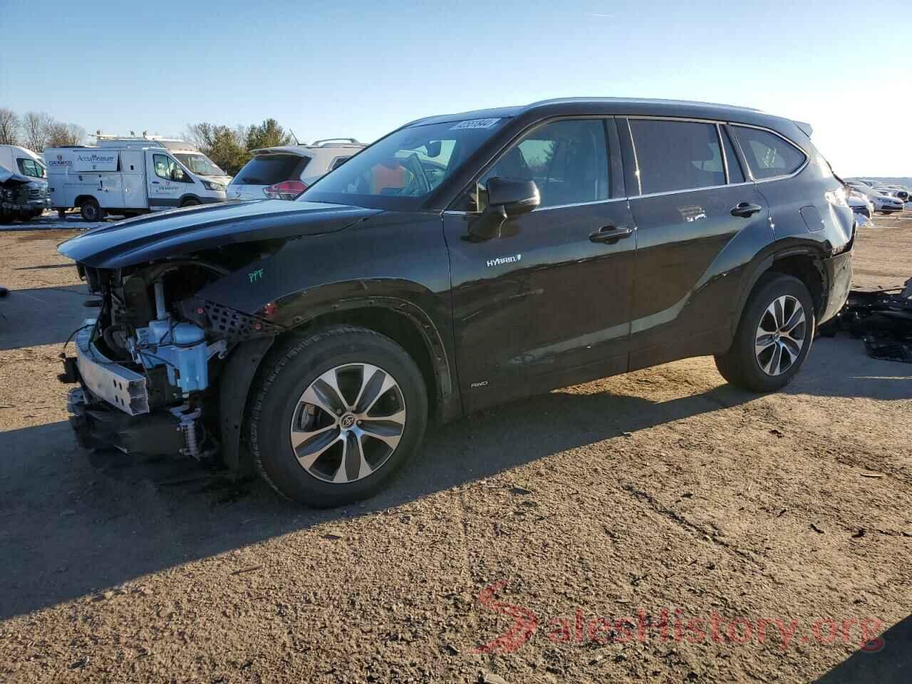 5TDHBRCH4MS534690 2021 TOYOTA HIGHLANDER