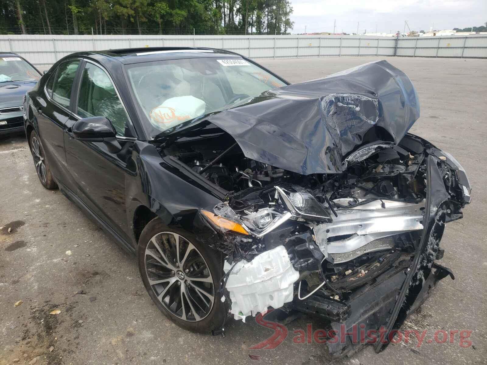 4T1B11HKXKU856852 2019 TOYOTA CAMRY