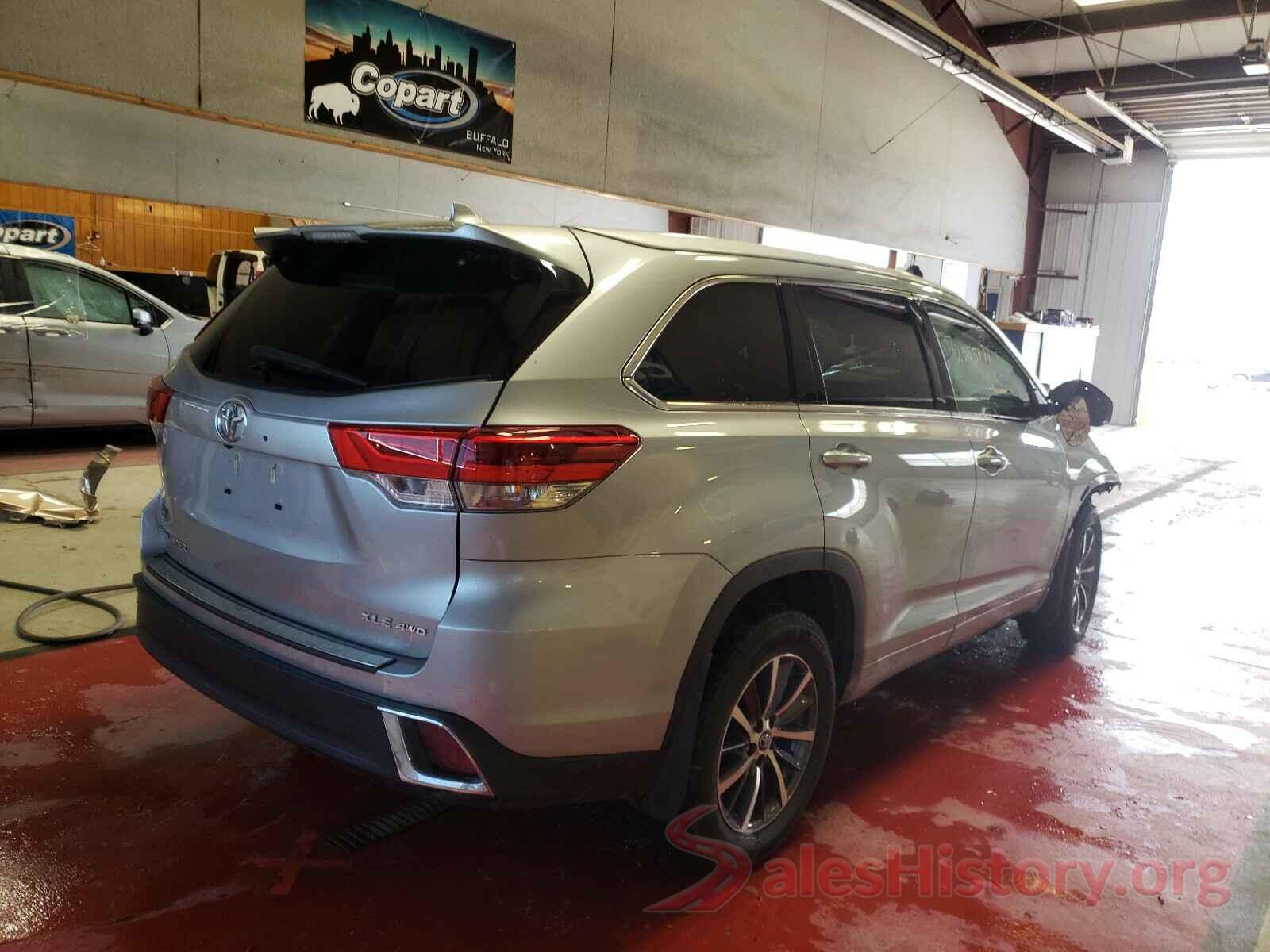 5TDJZRFH1JS885254 2018 TOYOTA HIGHLANDER