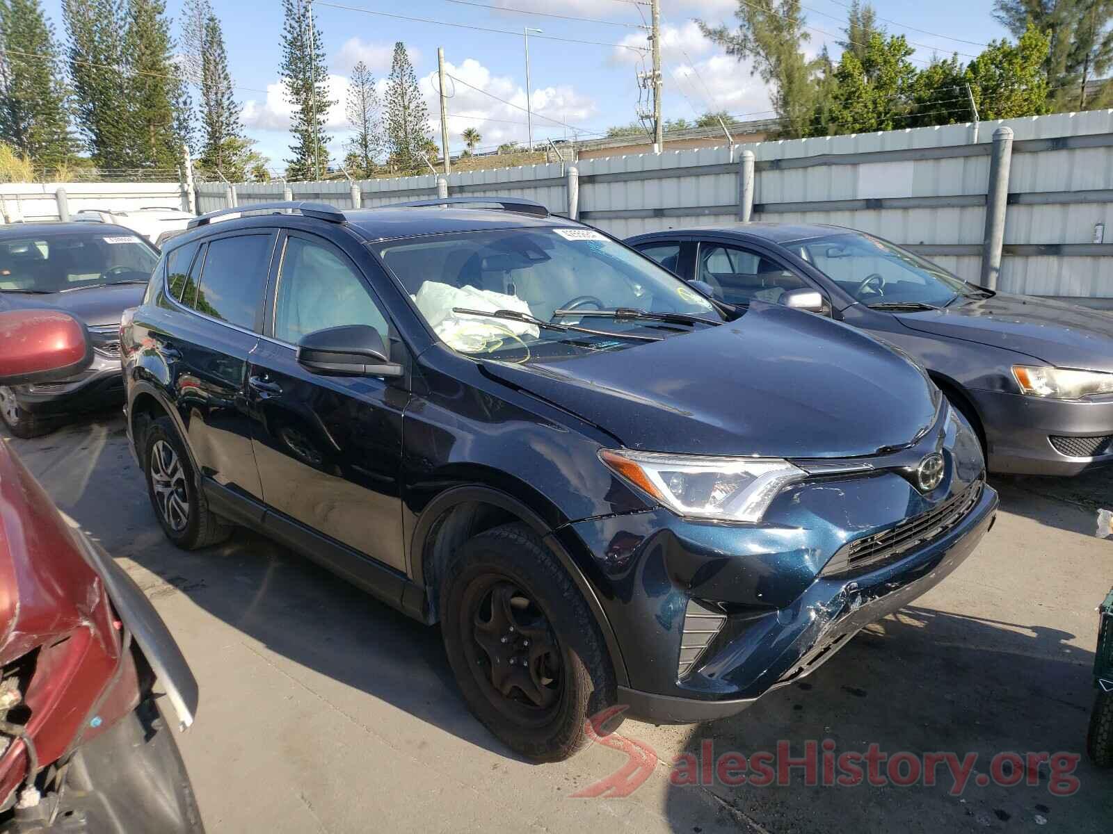 JTMZFREV8JJ201607 2018 TOYOTA RAV4