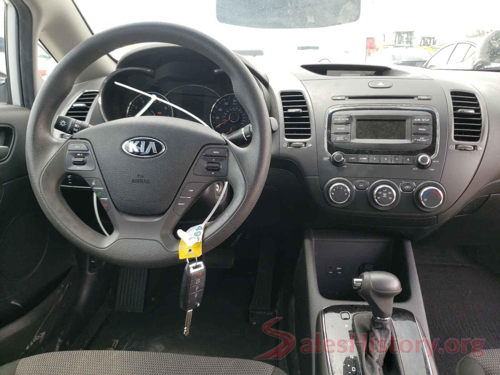 3KPFK4A76HE029206 2017 KIA FORTE