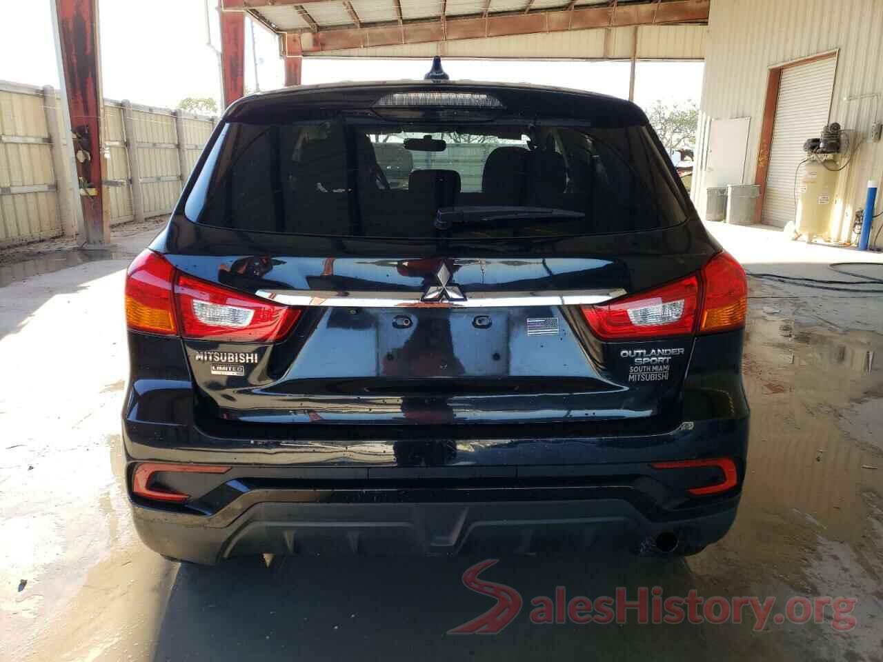 JA4AP3AU1JU004601 2018 MITSUBISHI OUTLANDER