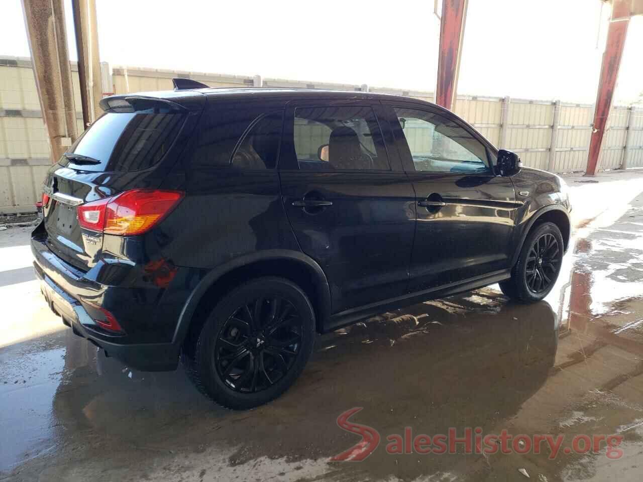 JA4AP3AU1JU004601 2018 MITSUBISHI OUTLANDER