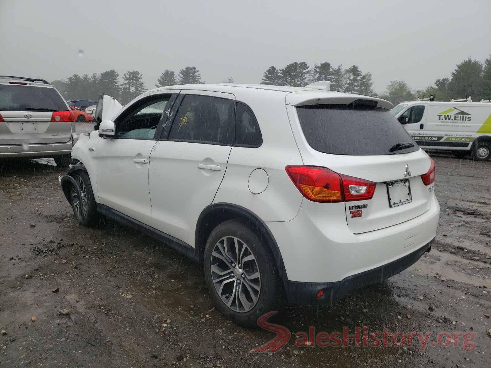 JA4AP3AU4HZ065521 2017 MITSUBISHI OUTLANDER