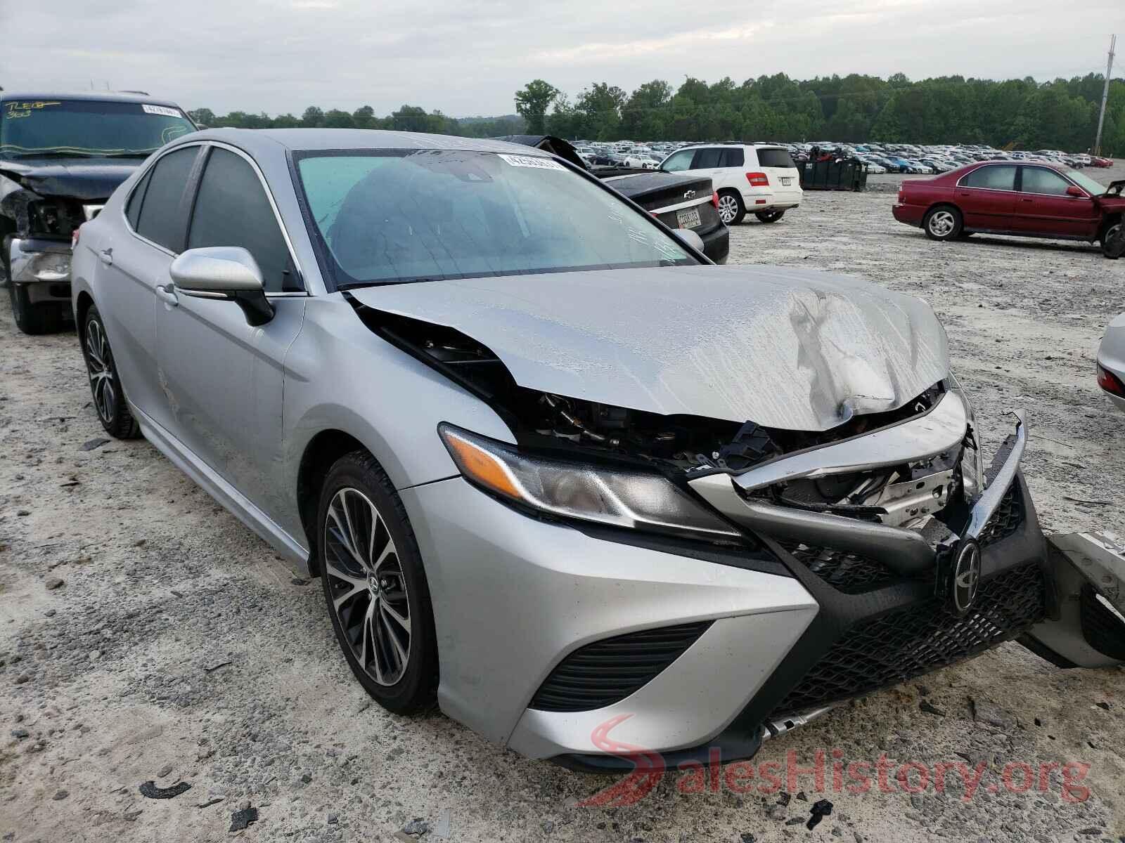 4T1B11HKXKU701377 2019 TOYOTA CAMRY