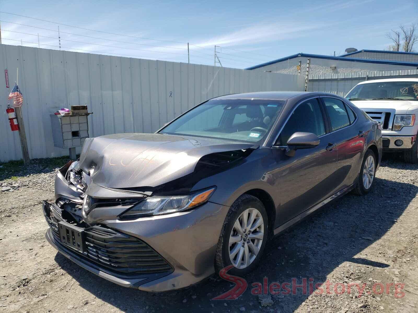 4T1B11HK3KU769827 2019 TOYOTA CAMRY